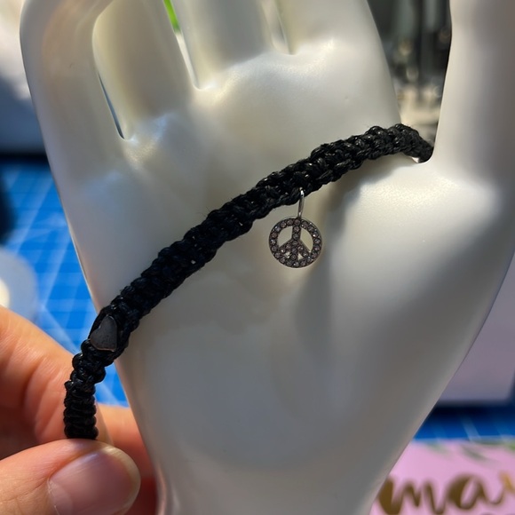 New Macrame Bracelet with fossil “PEACE” charm. - Picture 7 of 11